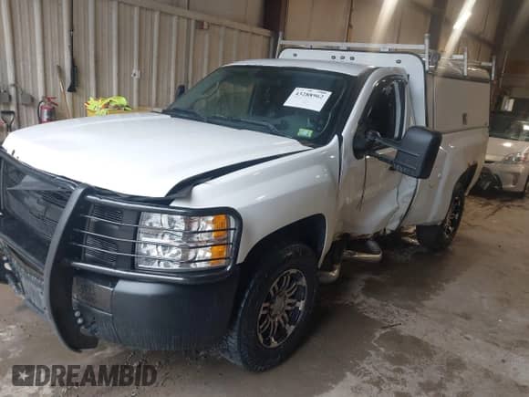 2013 Chevrolet Silverado 1500 Work Truck with VIN 1GCNCPEX4DZ173307, listed as a IAAI auction lot 43288962 with Not provided miles and . Bid and sale history available at DreamBid. Image 18.