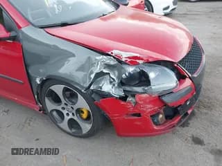 ✅ 2007 Volkswagen Rabbit • VIN: WVWAR71K37W111488 • Lot: 43632896. Wystawiony na IAAI z przebiegiem 384 442 mil. Bezpłatny archiwum sprzedaży aukcyjnych z USA i szczegółowy raport historii pojazdu na DreamBid. Zdjęcie 6.