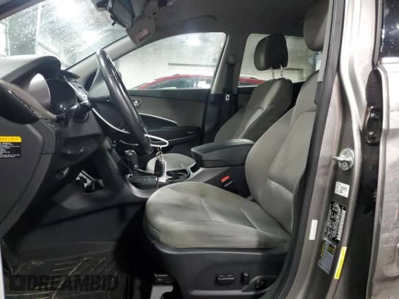 2014 Hyundai Santa Fe с VIN 5XYZUDLB4EG151845, выставлен на аукционе Copart как лот 69351675 с пробегом 116 139 миль миль и Списание • Salvage title. История ставок и продаж доступна на DreamBid. Изображение 7.