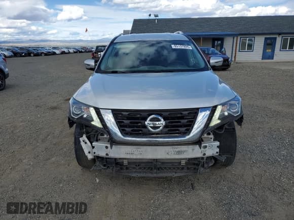 ✅ 2020 Nissan Pathfinder SV • VIN: 5N1DR2BMXLC610117 • Lot: 85137895. Wystawiony na Copart z przebiegiem 79 182 mil. Bezpłatny archiwum sprzedaży aukcyjnych z USA i szczegółowy raport historii pojazdu na DreamBid. Zdjęcie 5.