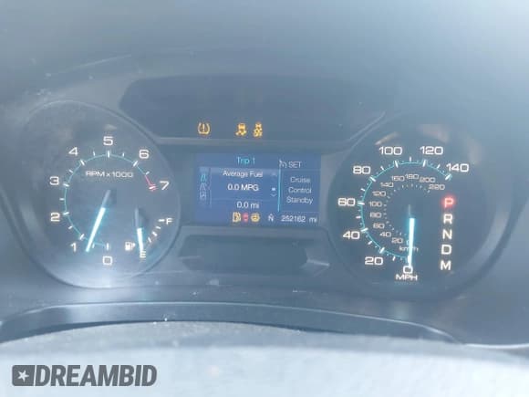 ✅ 2013 Ford Explorer • VIN: 1FM5K7B83DGA45406 • Lot: 43016996. Wystawiony na IAAI z przebiegiem 252 162 mil. Bezpłatny archiwum sprzedaży aukcyjnych z USA i szczegółowy raport historii pojazdu na DreamBid. Zdjęcie 7.