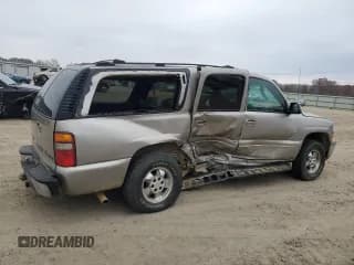 ✅ 2001 Chevrolet Suburban LT • VIN: 3GNEC16T61G166418 • Lot: 81495164. Wystawiony na Copart z przebiegiem 138 790 mil. Bezpłatny archiwum sprzedaży aukcyjnych z USA i szczegółowy raport historii pojazdu na DreamBid. Zdjęcie 3.