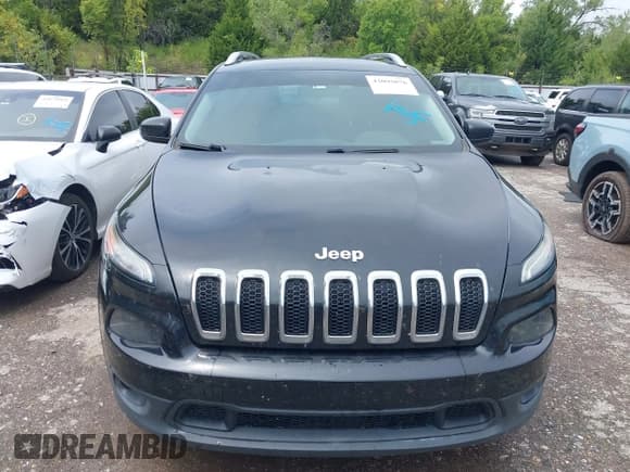 ✅ 2016 Jeep Cherokee 75th Anniversary • VIN: 1C4PJLCB5GW222910 • Лот: 43093076. Опубликован ранее на IAAI с пробегом 170 749 миль. Бесплатный доступ к архиву аукционных продаж из США и подробный отчёт об истории автомобиля на DreamBid. Изображение 12.