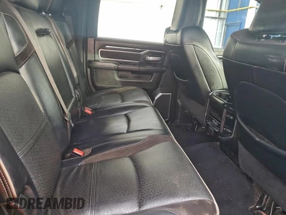 ✅ 2022 Ram 3500 Laramie • VIN: 3C63RRML1NG211777 • Lot: 94038035. Listed on Copart with 74,067 mi. Free auction sales archive from the USA and detailed vehicle history report at DreamBid. Image 10.