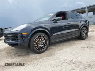 ✅ 2021 Porsche Cayenne • VIN: WP1AA2AY4MDA00727 • Лот: 70271005. Опубликован ранее на Copart с пробегом Не указан. Бесплатный доступ к архиву аукционных продаж из США и подробный отчёт об истории автомобиля на DreamBid. Изображение 1.