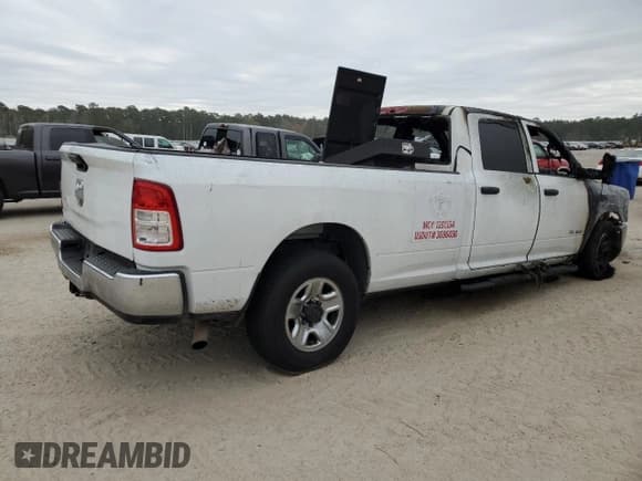 ✅ 2021 Ram 2500 Tradesman • VIN: 3C6UR4HJ3MG651918 • Lot: 77608994. Listed on Copart with Not provided. Free auction sales archive from the USA and detailed vehicle history report at DreamBid. Image 3.