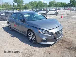 ✅ 2020 Nissan Altima SR • VIN: 1N4BL4CV6LC234697 • Лот: 41010755. Опубликован ранее на IAAI с пробегом 85 109 миль. Бесплатный доступ к архиву аукционных продаж из США и подробный отчёт об истории автомобиля на DreamBid. Изображение 1.