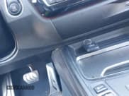 ✅ 2018 BMW 3 Series 330i xDrive • VIN: WBA8D9C5XJEM33068 • Лот: 40640558. Опубликован ранее на IAAI с пробегом 53 556 миль. Бесплатный доступ к архиву аукционных продаж из США и подробный отчёт об истории автомобиля на DreamBid. Изображение 11.