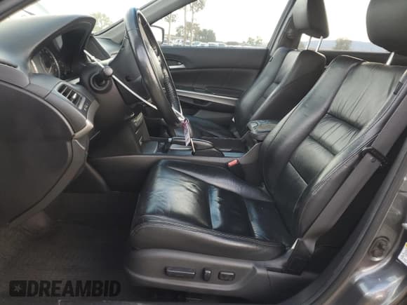 ✅ 2008 Honda Accord EX-L • VIN: 1HGCP36808A010817 • Lot: 91638295. Listed on Copart with 143,317 mi. Free auction sales archive from the USA and detailed vehicle history report at DreamBid. Image 7.