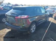 ✅ 2020 Ford Edge SE • VIN: 2FMPK4G9XLBA61536 • Lot: 43614009. Wystawiony na IAAI z przebiegiem 63 370 mil. Bezpłatny archiwum sprzedaży aukcyjnych z USA i szczegółowy raport historii pojazdu na DreamBid. Zdjęcie 4.