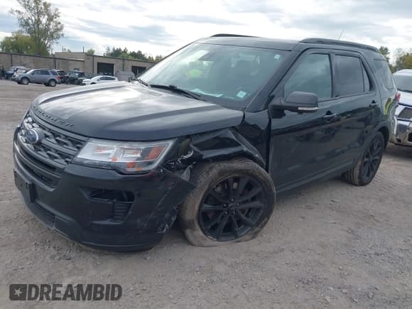 ✅ 2019 Ford Explorer XLT • VIN: 1FM5K8D83KGA85890 • Лот: 43371530. Опубликован ранее на IAAI с пробегом 118 503 миль. Бесплатный доступ к архиву аукционных продаж из США и подробный отчёт об истории автомобиля на DreamBid. Изображение 2.