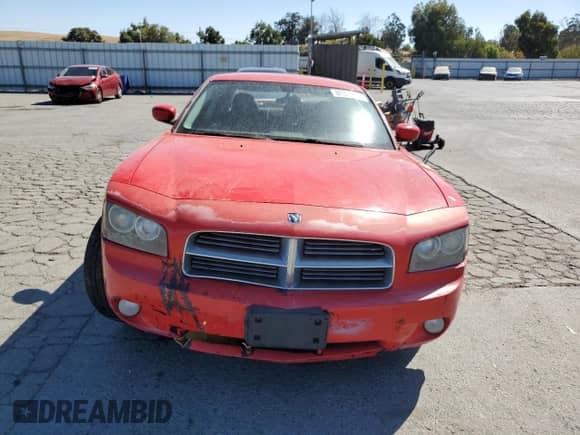 ✅ 2010 Dodge Charger SXT • VIN: 2B3CA3CV4AH226446 • Лот: 80370485. Размещён на Copart с пробегом Не указан миль. Получите бесплатный доступ к архиву аукционных продаж из США и посмотрите подробный отчёт об истории автомобиля на DreamBid. Изображение 5.