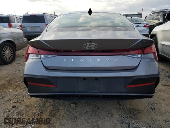 ✅ 2024 Hyundai Elantra SE • VIN: KMHLL4DG3RU657136 • Lot: 93178385. Listed on Copart with 53,906 mi. Free auction sales archive from the USA and detailed vehicle history report at DreamBid. Image 6.