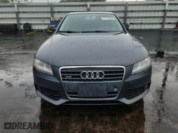 ✅ 2011 Audi A4 Premium • VIN: WAUBFAFLXBN056674 • Lot: 71771325. Wystawiony na Copart z przebiegiem 212 792 mil. Bezpłatny archiwum sprzedaży aukcyjnych z USA i szczegółowy raport historii pojazdu na DreamBid. Zdjęcie 5.
