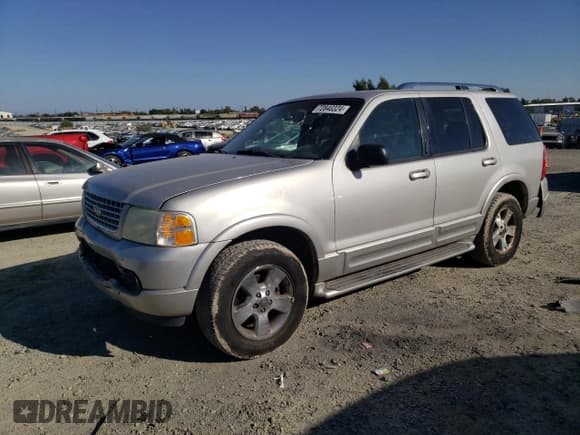 ✅ 2003 Ford Explorer Limited • VIN: 1FMDU75K13ZB02783 • Лот: 72840324. Опубликован ранее на Copart с пробегом Не указан. Бесплатный доступ к архиву аукционных продаж из США и подробный отчёт об истории автомобиля на DreamBid. Изображение 1.