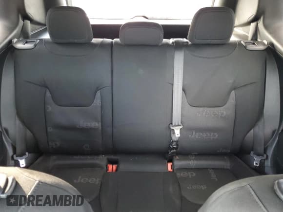 ✅ 2017 Jeep Renegade Sport • VIN: ZACCJAAB7HPF30939 • Lot: 91712115. Wystawiony na Copart z przebiegiem 114 321 mil. Bezpłatny archiwum sprzedaży aukcyjnych z USA i szczegółowy raport historii pojazdu na DreamBid. Zdjęcie 10.