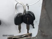 ✅ 2007 Suzuki Forenza • VIN: KL5JD86Z27K722135 • Lot: 43730947. Wystawiony na IAAI z przebiegiem 60 813 mil. Bezpłatny archiwum sprzedaży aukcyjnych z USA i szczegółowy raport historii pojazdu na DreamBid. Zdjęcie 11.