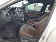 ✅ 2016 Audi Q3 Prestige • VIN: WA1GFCFS3GR000551 • Lot: 85752225. Wystawiony na Copart z przebiegiem 115 162 mil. Bezpłatny archiwum sprzedaży aukcyjnych z USA i szczegółowy raport historii pojazdu na DreamBid. Zdjęcie 7.