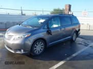 ✅ 2015 Toyota Sienna XLE • VIN: 5TDYK3DC9FS662992 • Лот: 43652531. Опубликован ранее на IAAI с пробегом 71 986 миль. Бесплатный доступ к архиву аукционных продаж из США и подробный отчёт об истории автомобиля на DreamBid. Изображение 2.
