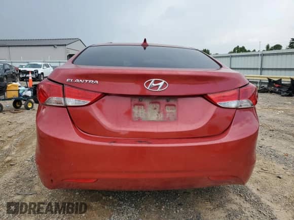 2012 Hyundai Elantra GLS с VIN KMHDH4AE8CU310353, выставлен на аукционе Copart как лот 68871375 с пробегом Не указан миль и Списание • Salvage title. История ставок и продаж доступна на DreamBid. Изображение 6.