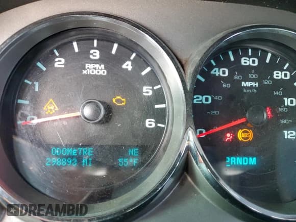 ✅ 2011 Chevrolet Silverado 1500 LT • VIN: 1GCRKSE39BZ104484 • Lot: 44088694. Listed on Copart with 298,893 mi. Free auction sales archive from the USA and detailed vehicle history report at DreamBid. Image 9.