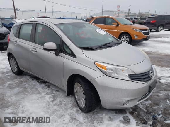 ✅ 2014 Nissan Note S • VIN: 3N1CE2CP8EL367471 • Lot: 41451652. Wystawiony na IAAI z przebiegiem 161 616 mil. Bezpłatny archiwum sprzedaży aukcyjnych z USA i szczegółowy raport historii pojazdu na DreamBid. Zdjęcie 6.