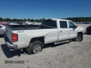 ✅ 2015 Chevrolet Silverado 2500HD LT • VIN: 1GC1KVE80FF517203 • Lot: 71698745. Listed on Copart with 103,099 mi. Free auction sales archive from the USA and detailed vehicle history report at DreamBid. Image 3.