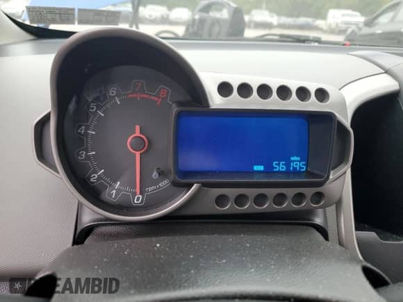 2016 Chevrolet Sonic LT с VIN 1G1JC5SG4G4179044, выставлен на аукционе Copart как лот 71577064 с пробегом 56 195 миль миль и Списание • Salvage title. История ставок и продаж доступна на DreamBid. Изображение 9.