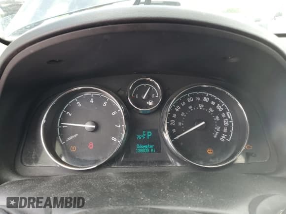 ✅ 2013 Chevrolet Captiva Sport LS • VIN: 3GNAL2EK6DS587733 • Lot: 57398375. Wystawiony na Copart z przebiegiem 138 609 mil. Bezpłatny archiwum sprzedaży aukcyjnych z USA i szczegółowy raport historii pojazdu na DreamBid. Zdjęcie 9.