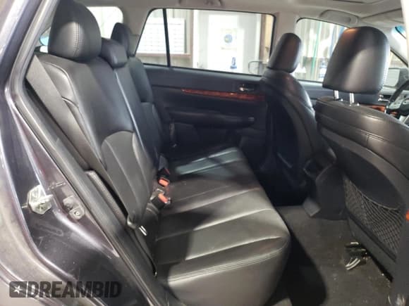 ✅ 2010 Subaru Outback Limited Power Moon • VIN: 4S4BRCKC4A3326063 • Lot: 90409335. Wystawiony na Copart z przebiegiem 182 103 mil. Bezpłatny archiwum sprzedaży aukcyjnych z USA i szczegółowy raport historii pojazdu na DreamBid. Zdjęcie 11.