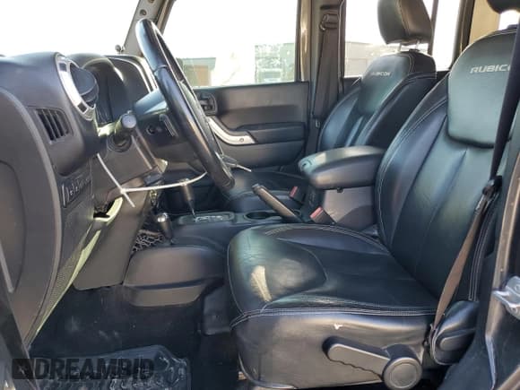 ✅ 2017 Jeep Wrangler Unlimited Rubicon Recon • VIN: 1C4BJWFG1HL531232 • Lot: 85587615. Listed on Copart with 67,666 mi. Free auction sales archive from the USA and detailed vehicle history report at DreamBid. Image 7.