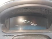 ✅ 2012 Jaguar XJ • VIN: SAJWA1CBXCLV28806 • Lot: 43386511. Wystawiony na IAAI z przebiegiem 137 823 mil. Bezpłatny archiwum sprzedaży aukcyjnych z USA i szczegółowy raport historii pojazdu na DreamBid. Zdjęcie 7.