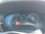 ✅ 2019 BMW 6 Series 640i xDrive • VIN: WBAJV6C52KBK08272 • Lot: 43794736. Wystawiony na IAAI z przebiegiem 51 710 mil. Bezpłatny archiwum sprzedaży aukcyjnych z USA i szczegółowy raport historii pojazdu na DreamBid. Zdjęcie 7.