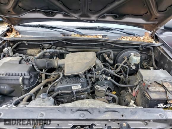 ✅ 2011 Toyota Tacoma PreRunner • VIN: 5TFJX4GN9BX002350 • Lot: 93178255. Listed on Copart with 229,925 mi. Free auction sales archive from the USA and detailed vehicle history report at DreamBid. Image 11.