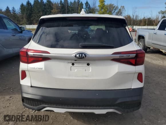 ✅ 2021 Kia Seltos LX • VIN: KNDEPCAA5M7167736 • Лот: 90015385. Опубликован ранее на Copart с пробегом 32 953 миль. Бесплатный доступ к архиву аукционных продаж из США и подробный отчёт об истории автомобиля на DreamBid. Изображение 6.