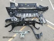 ✅ 2023 Rivian R1S Adventure • VIN: 7PDSGABA2PN023821 • Lot: 86901275. Wystawiony na Copart z przebiegiem 18 214 mil. Bezpłatny archiwum sprzedaży aukcyjnych z USA i szczegółowy raport historii pojazdu na DreamBid. Zdjęcie 13.