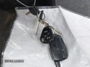 ✅ 2003 Chevrolet Silverado 2500HD Work Truck • VIN: 1GCHC24U73Z165045 • Lot: 42118541. Wystawiony na IAAI z przebiegiem 242 456 mil. Bezpłatny archiwum sprzedaży aukcyjnych z USA i szczegółowy raport historii pojazdu na DreamBid. Zdjęcie 11.