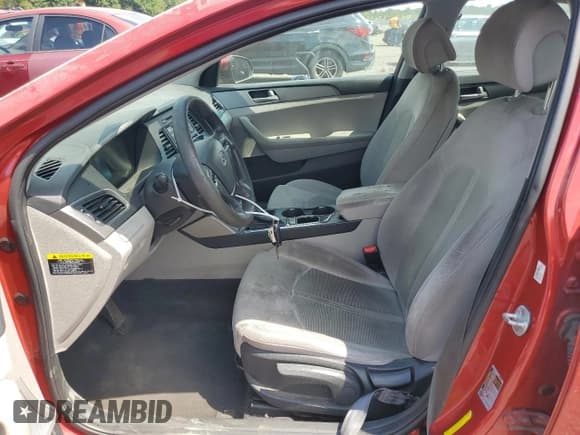 ✅ 2017 Hyundai Sonata 2.4L • VIN: 5NPE24AF3HH531072 • Лот: 68205145. Опубликован ранее на Copart с пробегом 114 450 миль. Бесплатный доступ к архиву аукционных продаж из США и подробный отчёт об истории автомобиля на DreamBid. Изображение 7.