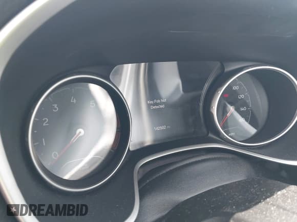 ✅ 2018 Jeep Compass Limited • VIN: 3C4NJDCB6JT178250 • Lot: 42468751. Wystawiony na IAAI z przebiegiem 142 502 mil. Bezpłatny archiwum sprzedaży aukcyjnych z USA i szczegółowy raport historii pojazdu na DreamBid. Zdjęcie 7.