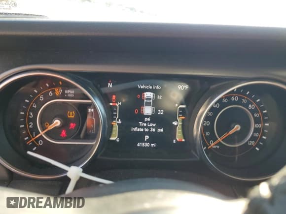 ✅ 2021 Jeep Gladiator Sport S • VIN: 1C6JJTAG7ML589929 • Лот: 81315755. Опубликован ранее на Copart с пробегом 41 530 миль. Бесплатный доступ к архиву аукционных продаж из США и подробный отчёт об истории автомобиля на DreamBid. Изображение 9.