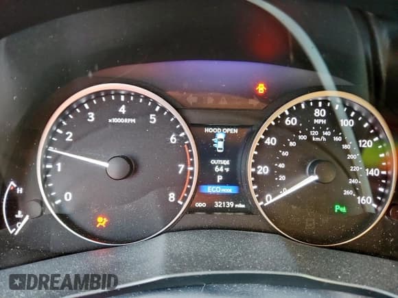 ✅ 2014 Lexus ES 330 • VIN: JTHBK1GG0E2084200 • Lot: 92660595. Listed on Copart with 32,139 mi. Free auction sales archive from the USA and detailed vehicle history report at DreamBid. Image 9.