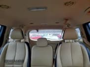 ✅ 2015 Kia Sedona EX • VIN: KNDMC5C17F6031021 • Lot: 94497195. Wystawiony na Copart z przebiegiem 216 683 mil. Bezpłatny archiwum sprzedaży aukcyjnych z USA i szczegółowy raport historii pojazdu na DreamBid. Zdjęcie 10.