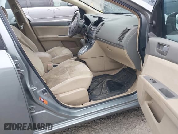 ✅ 2007 Nissan Sentra S • VIN: 3N1AB61EX7L631415 • Лот: 43737922. Опубликован ранее на IAAI с пробегом 190 438 миль. Бесплатный доступ к архиву аукционных продаж из США и подробный отчёт об истории автомобиля на DreamBid. Изображение 5.