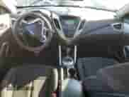 ✅ 2013 Hyundai Veloster RE:MIX • VIN: KMHTC6AD5DU152990 • Лот: 46902105. Размещён на Copart с пробегом 152 776 миль миль. Получите бесплатный доступ к архиву аукционных продаж из США и посмотрите подробный отчёт об истории автомобиля на DreamBid. Изображение 8.