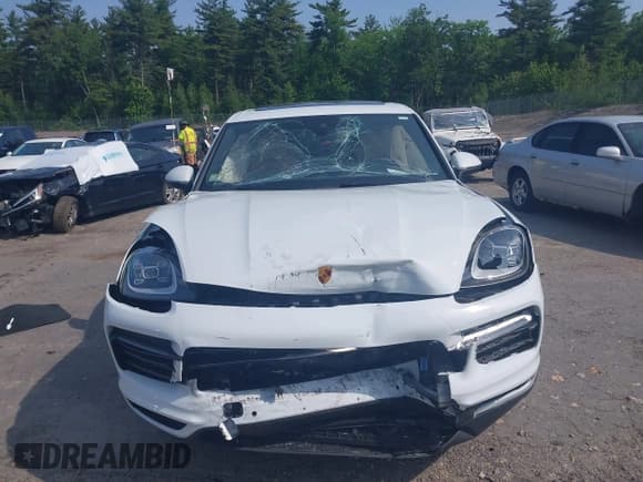 ✅ 2023 Porsche Cayenne • VIN: WP1AA2AY8PDA01206 • Lot: 42485736. Wystawiony na IAAI z przebiegiem 18 769 mil. Bezpłatny archiwum sprzedaży aukcyjnych z USA i szczegółowy raport historii pojazdu na DreamBid. Zdjęcie 13.