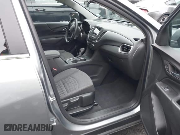 ✅ 2024 Chevrolet Equinox LT • VIN: 3GNAXKEG1RS111848 • Lot: 43275362. Listed on IAAI with 35,008 mi. Free auction sales archive from the USA and detailed vehicle history report at DreamBid. Image 5.