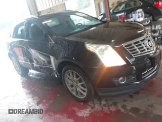 ✅ 2014 Cadillac SRX Performance Collection • VIN: 3GYFNFE36ES680644 • Lot: 42884328. Wystawiony na IAAI z przebiegiem 83 002 mil. Bezpłatny archiwum sprzedaży aukcyjnych z USA i szczegółowy raport historii pojazdu na DreamBid. Zdjęcie 1.