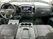 ✅ 2015 Chevrolet Silverado 1500 LT • VIN: 3GCUKREC5FG214411 • Лот: 94967675. Опубликован ранее на Copart с пробегом 148 914 миль. Бесплатный доступ к архиву аукционных продаж из США и подробный отчёт об истории автомобиля на DreamBid. Изображение 9.