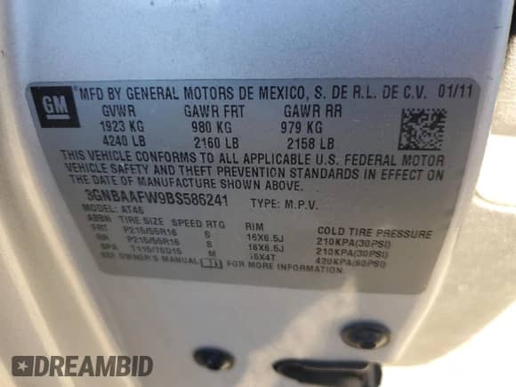 2011 Chevrolet HHR LS z VIN 3GNBAAFW9BS586241, wystawiony jako Copart lot #71766214 z przebiegiem 136 529 mil mil oraz Czysty tytuł • Clean title. Historia ofert i sprzedaży dostępna na DreamBid. Obrazek 12.