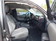 ✅ 2019 Toyota Tacoma SR • VIN: 5TFSX5EN1KX065827 • Lot: 42039868. Listed on IAAI with 60,457 mi. Free auction sales archive from the USA and detailed vehicle history report at DreamBid. Image 5.